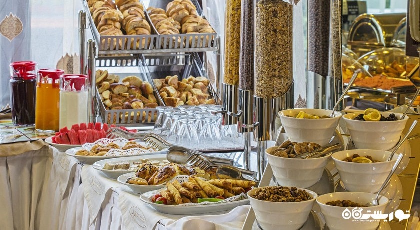 بوفه سلف سرویس رستوران هتل